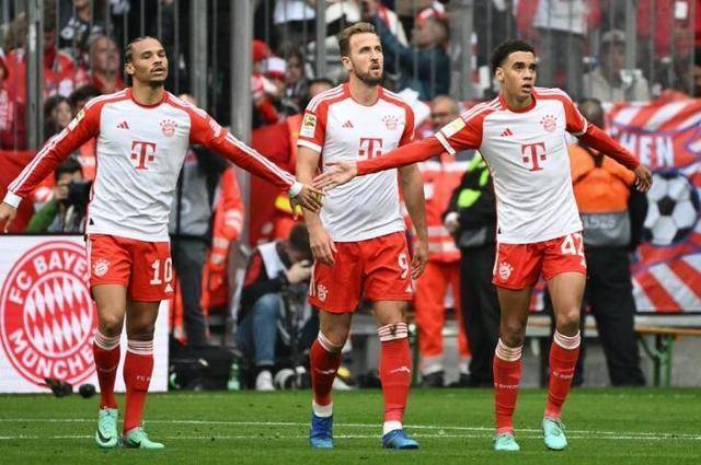 拜仁慕尼黑防守稳固，难怪称霸德甲的简单介绍