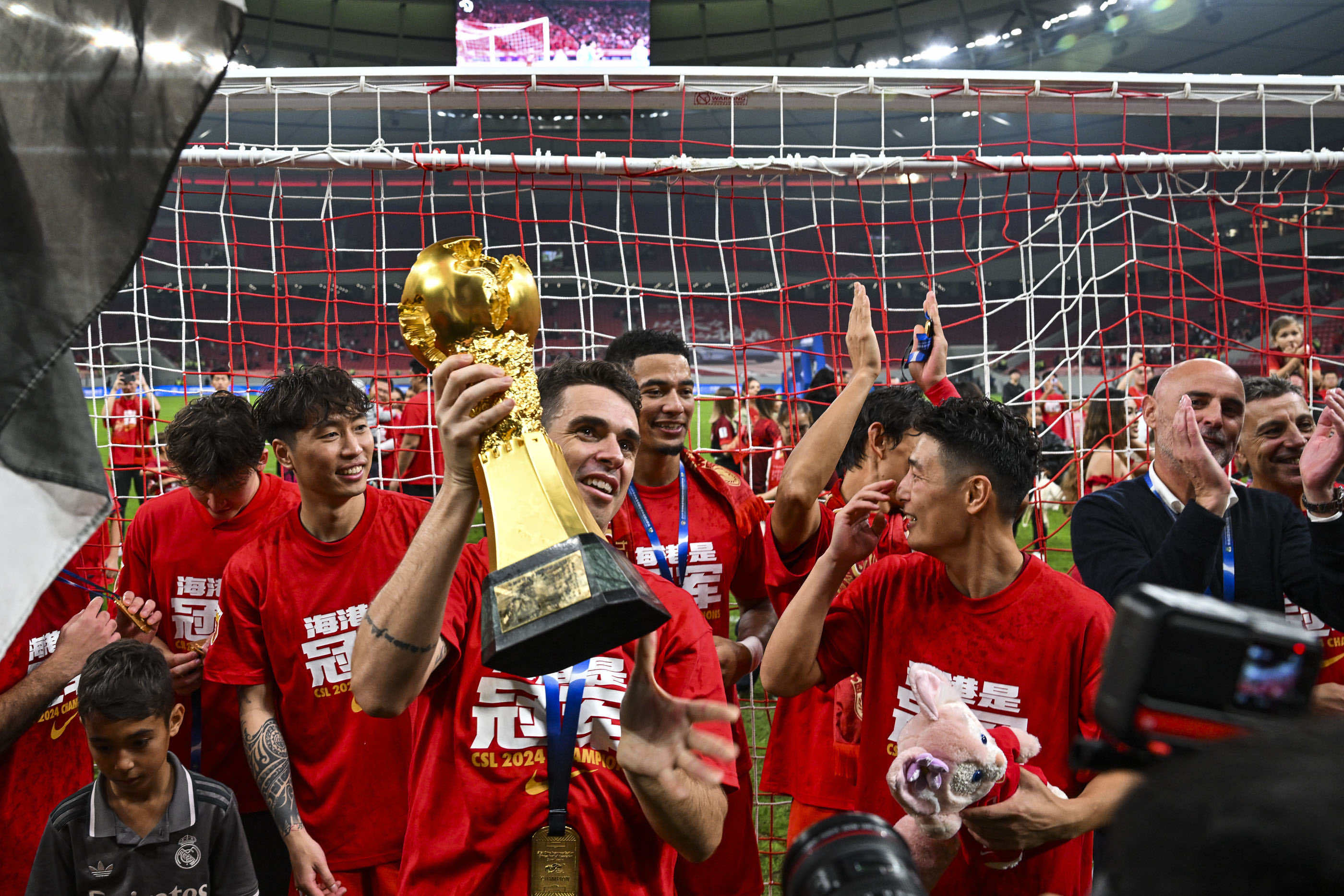 爱游戏体育官网-关于中超球队备战如火如荼，冲刺季后赛的信息