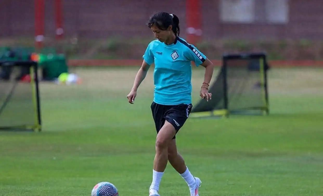 亚洲女足名将传奇故事,球迷感动落泪 亚洲女足名将传奇故事,球迷感动落泪