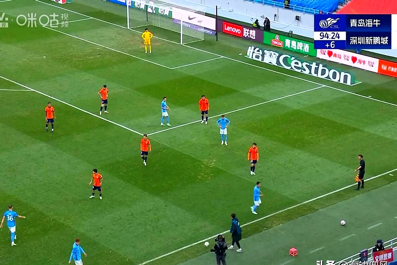 兰斯新赛季主场开门迎客，球迷期待高涨的简单介绍