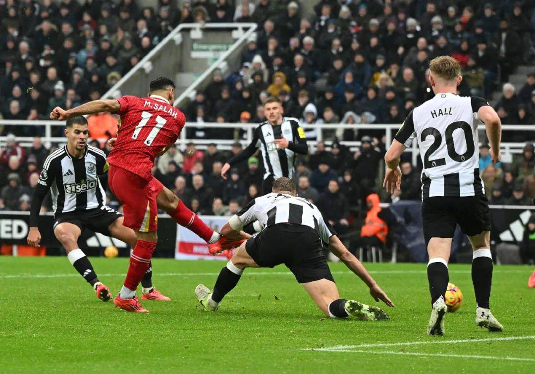 爱游戏入口-利物浦遇到困难，热刺力克对手取得胜利的简单介绍