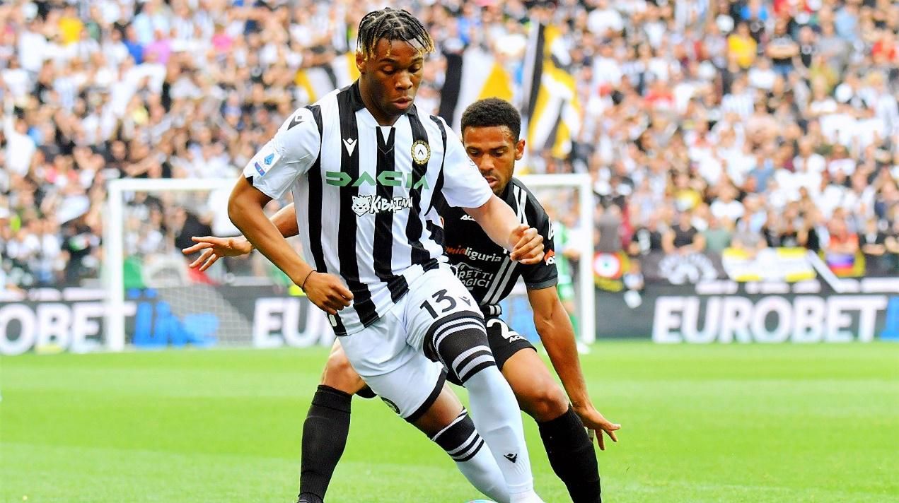 爱游戏在线登录-斯佩齐亚战平萨索洛，保级任务仍任重道远