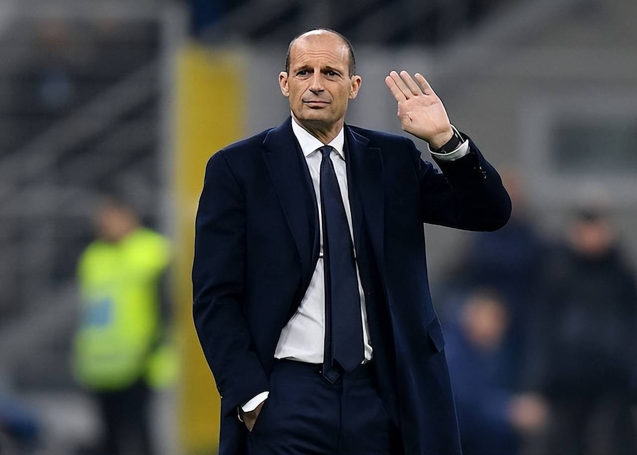 爱游戏官网入口-阿森纳主帅备受质疑，球队表现不如预期