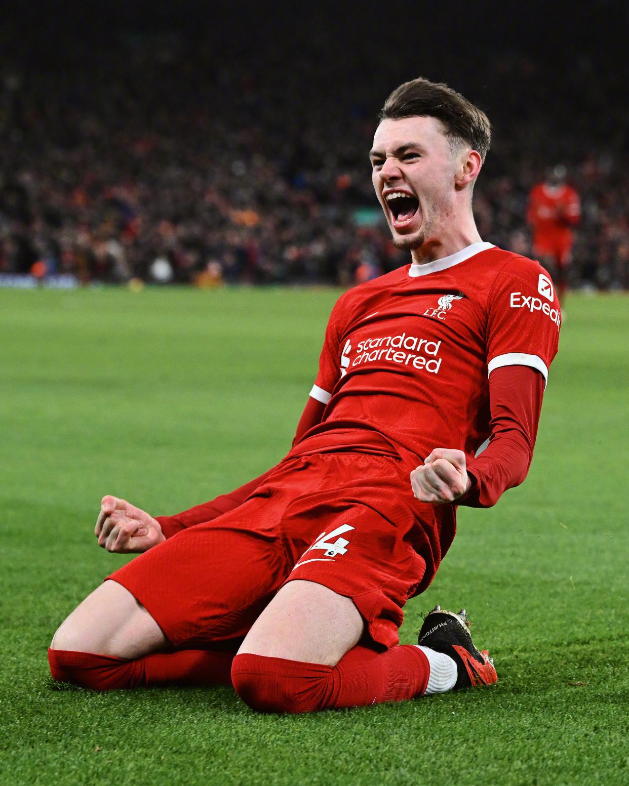 爱游戏中国官网-利物浦主帅赞誉球队士气高涨