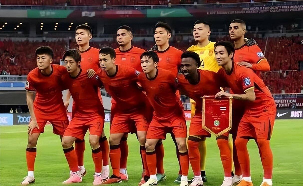 国足勇夺胜利而进军国际比赛四强