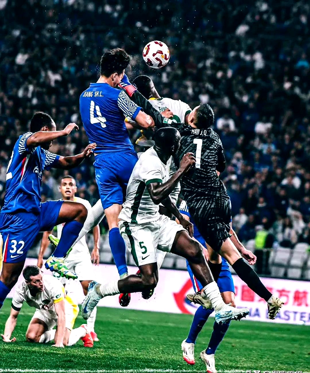 爱游戏app下载-萨索洛爆冷胜利：客场战胜那不勒斯的简单介绍