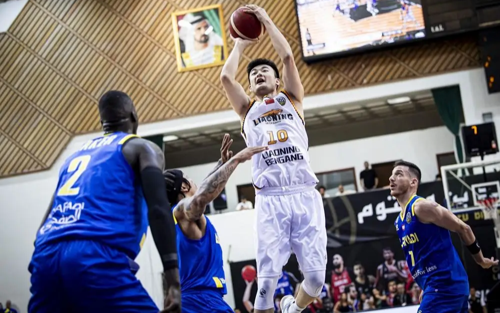 爱游戏在线-亚冠联赛淘汰赛战火升腾，球队晋级希望