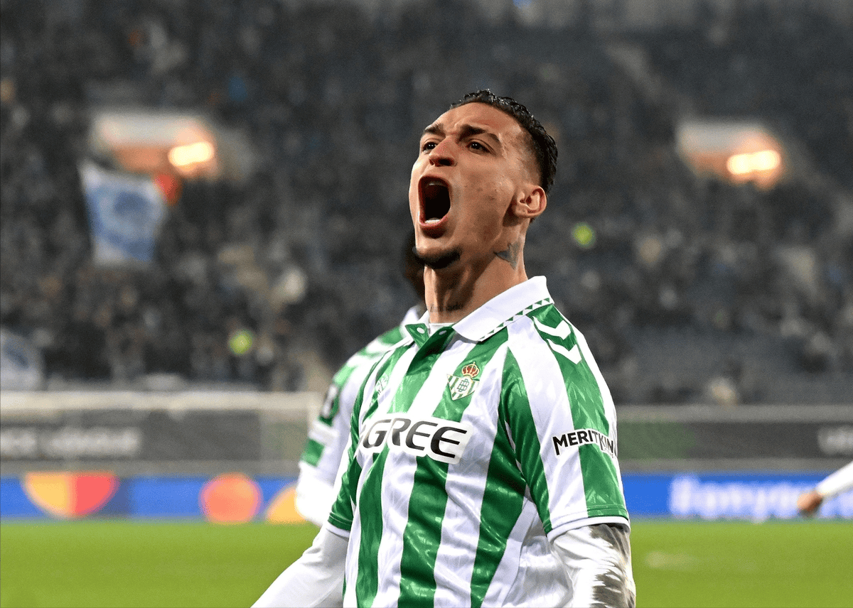 包含巴黎圣日耳曼签下罗马前锋安东尼,提升进攻火力的词条 包含巴黎圣日耳曼签下罗马前锋安东尼,提升进攻火力的词条