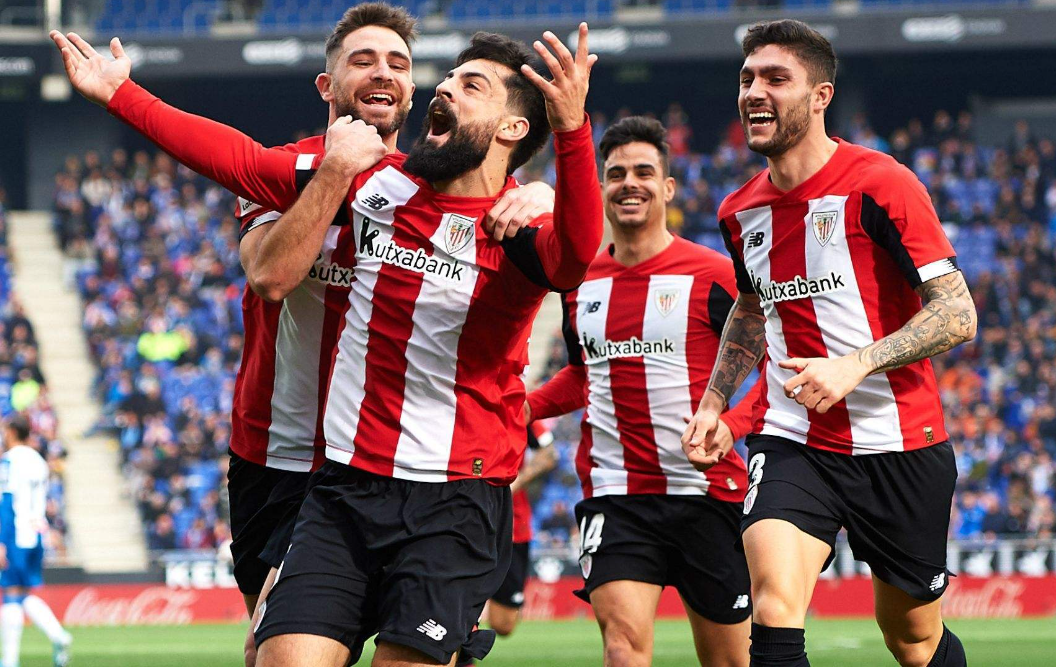 -阿拉维斯门将扑出关键球，帮助球队逃过失球危机的简单介绍