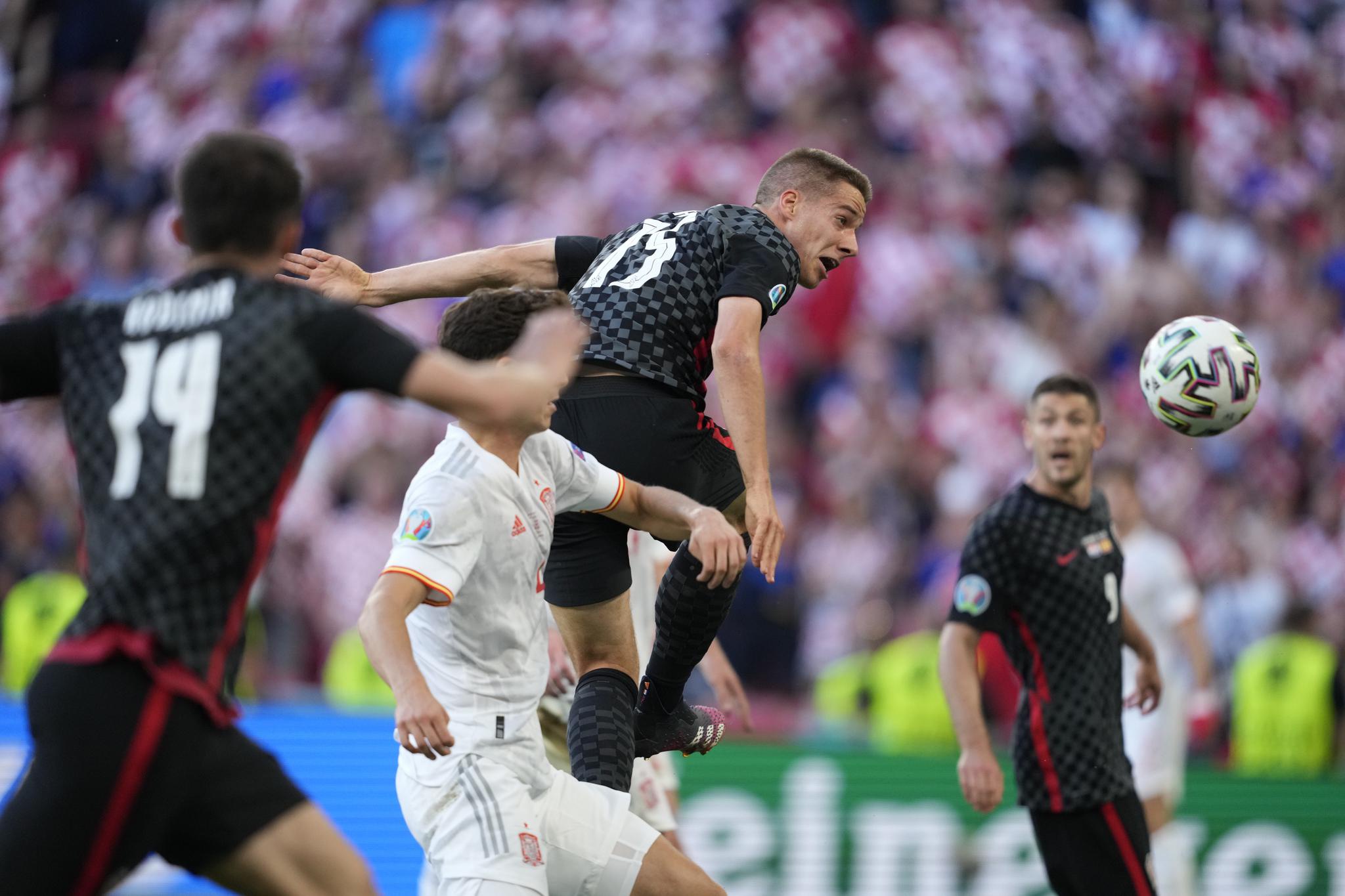 保加利亚队遭遇失利，晋级欧锦赛八强赛的简单介绍