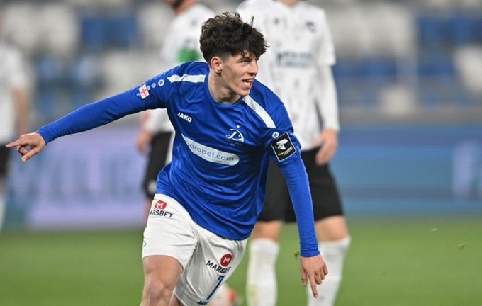 格鲁吉亚前锋加盟乌克兰俱乐部