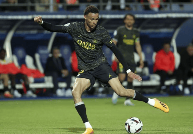 包含里尔客场取胜特鲁瓦，稳居法国足球联赛前列的词条