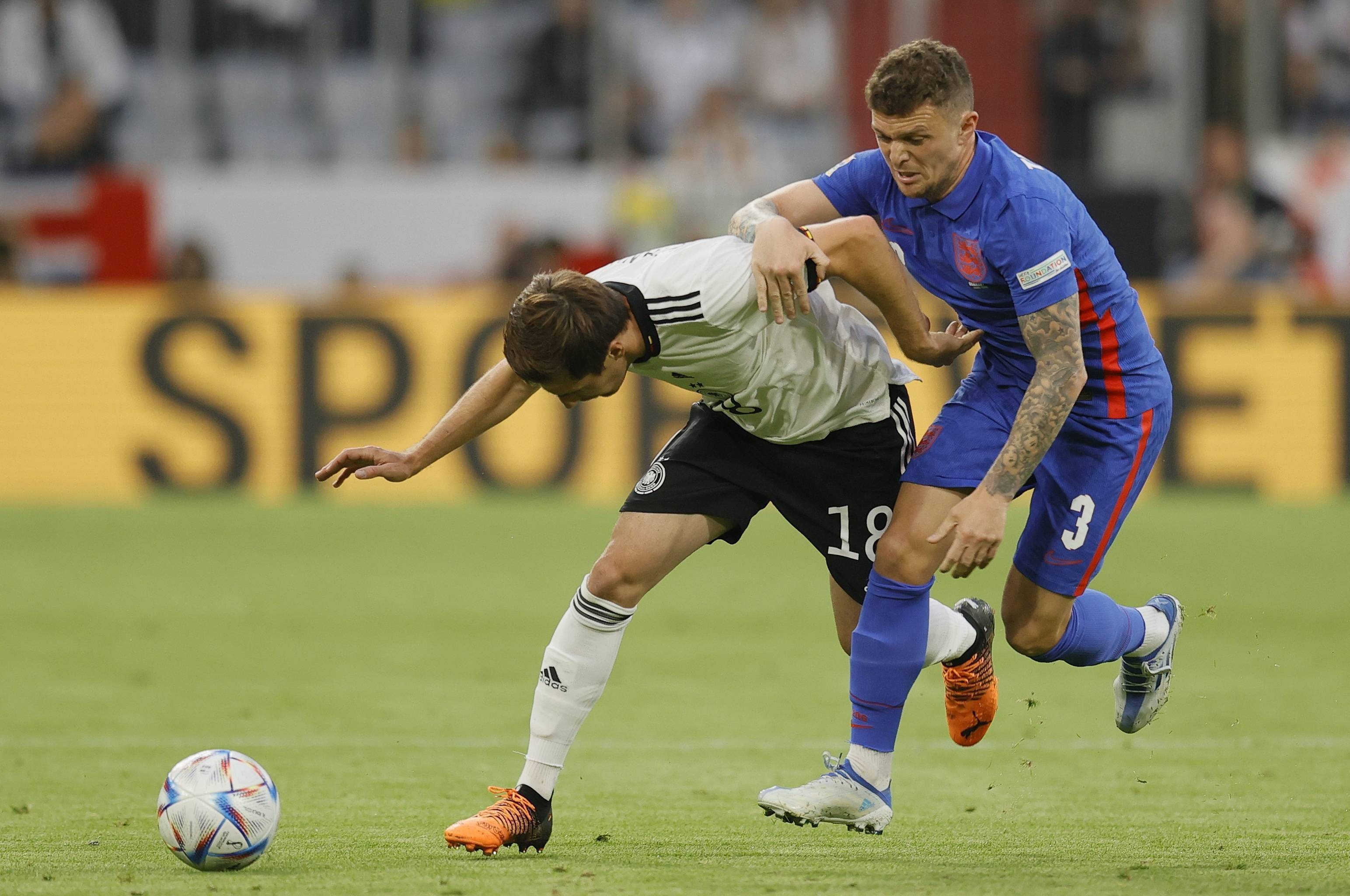 激战即将展开：法国迎来对阵英格兰的考验的简单介绍